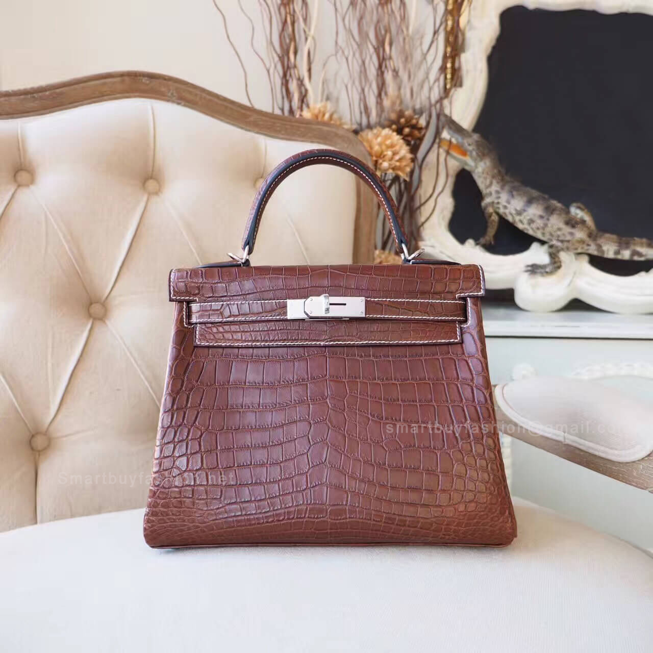 Hermes Kelly 28 Bag in ck31 Miel Matte Nile Croc PHW